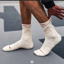 Load image into Gallery viewer, Cushioned Basketball Crew Socks